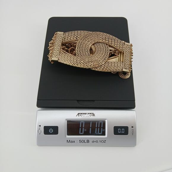 Chico's Gold Interlocking Chain Link Womens Adjustable Belt Boho Glam Mob Wife - Picture 5 of 5